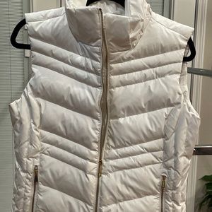 Micheal Kors puffer vest L